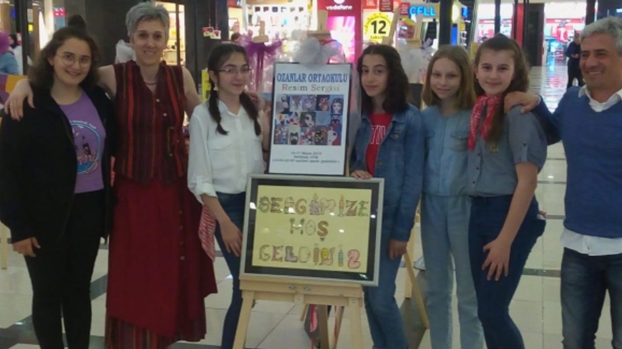 Ozanlar Ortaokulu'nun yıl sonu sergisi