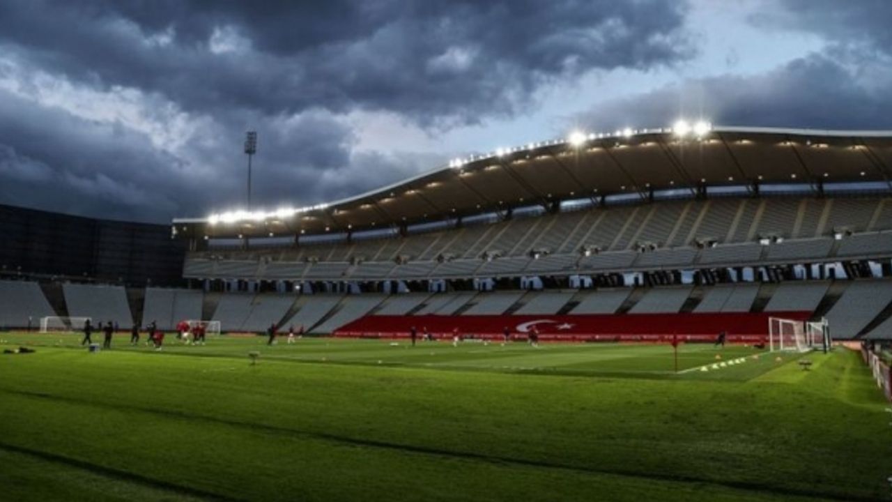 TFF karar değiştirdi, Türkiye-Letonya maçına seyirci alınmayacak