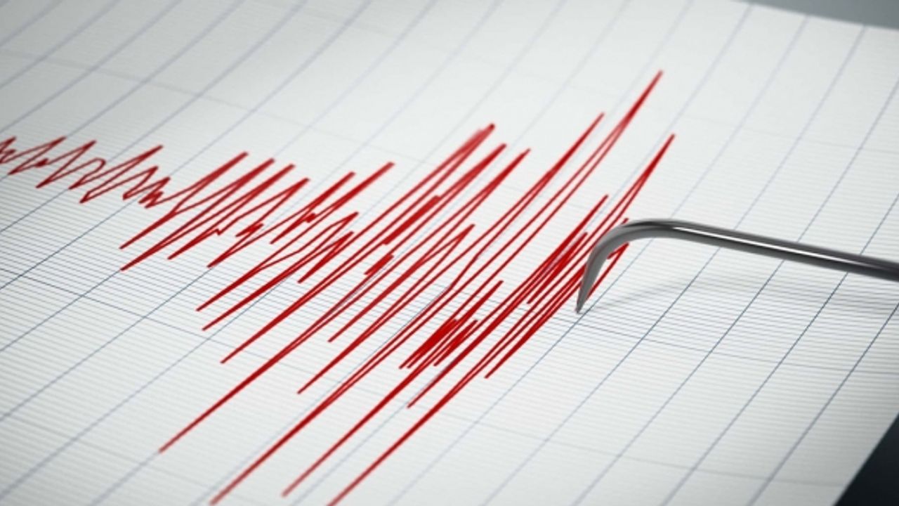 Datça'da art arda 4 ayrı deprem