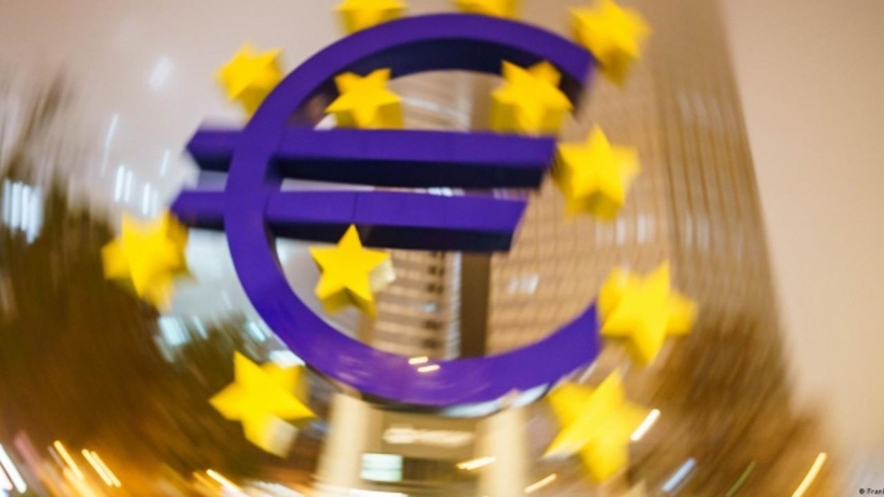 Euro Bölgesi'nde enflasyon azaldı