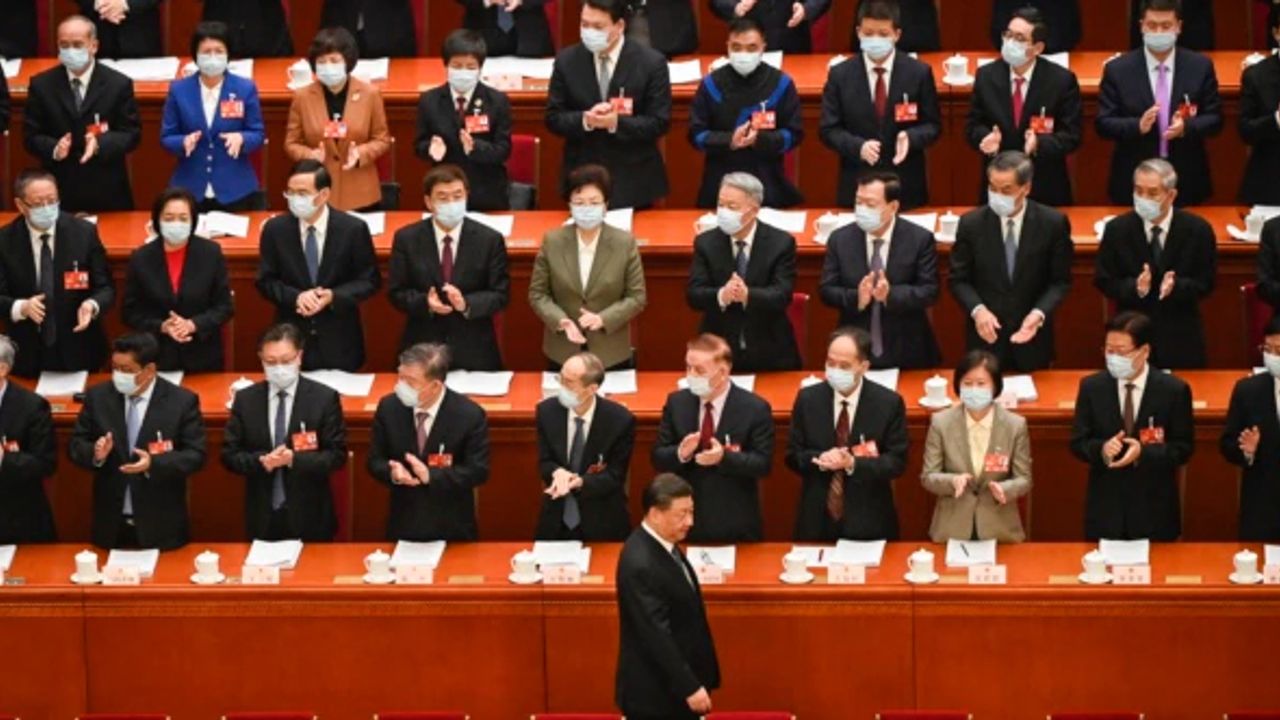 Çin Lideri Xi Üçüncü Kez Devlet Başkanı Seçildi