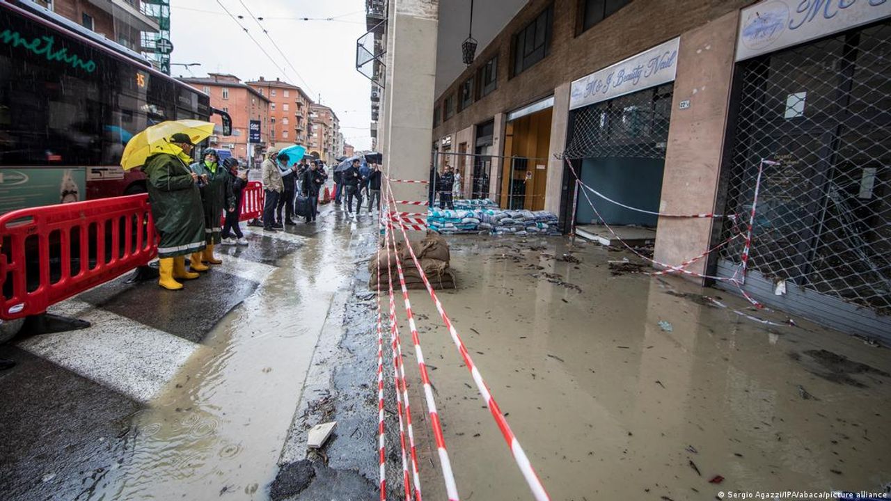 İtalya'daki sel felaketi: Can kaybı artıyor