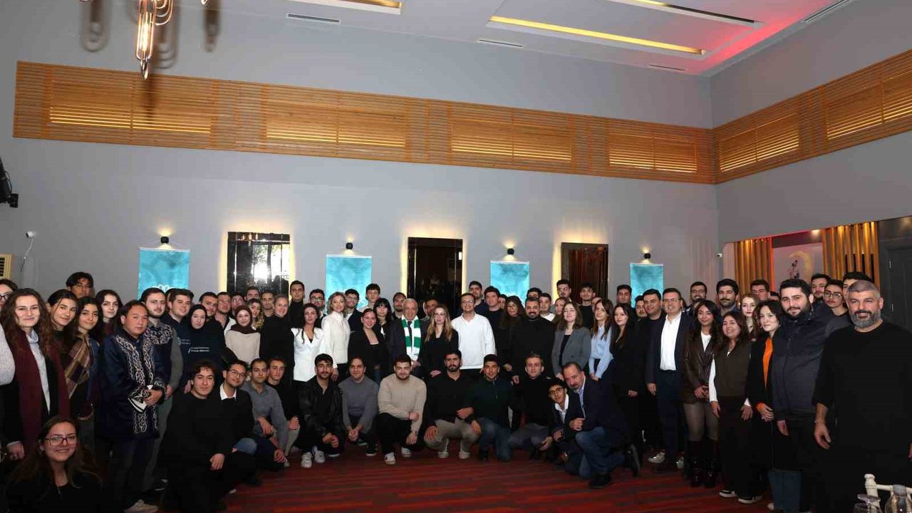 Nilüfer'de gençler misafir değil, karar ortağı