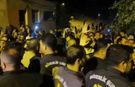 “Barınma hakkımız engellenemez” diyen mahalleliye polis müdahalesi