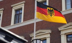 Almanya 6 binden fazla depremzedeye vize verdi