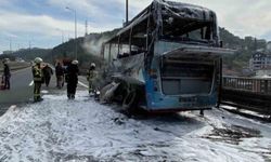 Kocaeli’de ilkokul öğrencilerini taşıyan minibüs yandı