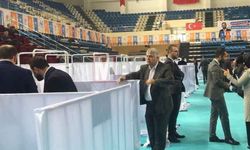 AKP temayül yoklamasına gidiyor