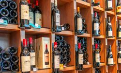 Fransızlar enflasyon nedeniyle daha az şarap içiyor