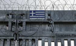 Atina: Türkiye'den 138 Suriyeli kaçak geçiş yaptı