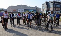 İzmit'te farkındalık oluşturan bisiklet turu