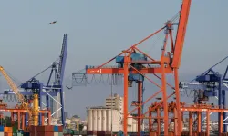 Türkiye'nin ihracatı Mart'ta yüzde 4,1 geriledi