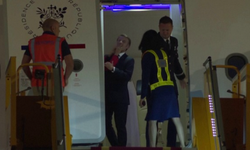 Fransa Cumhurbaşkanı Macron, eşi tarafından tokatlandı
