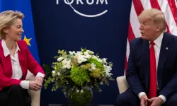 Trump AB'ye gümrük vergilerini 9 Temmuz'a erteledi