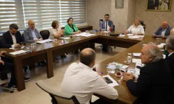 İzmit Belediyesinde başkan yardımcıları değişti