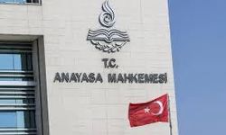 AYM:Disiplin cezaları belirsiz tanımlarla verilemez