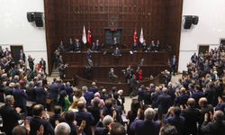 AKP’den yeni anayasa için vekil pazarlığı