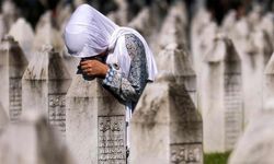 Srebrenitsa'da soykırımın 30'uncu yılı