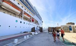 Yunanistan'dan turist vergisi: Kruvaziyer yolcusuna 20 euro