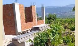 Müftünün kaçak evine "Yıkım" tebligatı