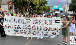 Sakaryalı kadınlardan Filistin’le dayanışma yürüyüşü