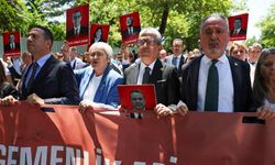 CHP milletvekilleri, Adalet Bakanlığı'na yürüdü