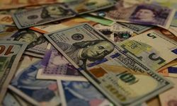 Döviz güne dalgalı bir seyirle başladı, Dolar ve Euro'da son durum