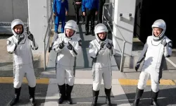 SpaceX, Uzay’a bakteri gönderdi