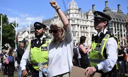 Britanya’da “Palestine Action” destek eyleminde 200 kişi gözaltına alındı