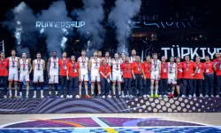Finalde Almanya'ya yenilen 12 Dev Adam Avrupa ikincisi oldu
