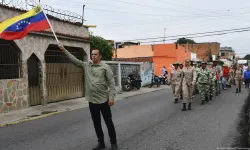 ABD ile gerilim tırmanıyor: Venezuela sivillere askeri eğitim vermeye başladı