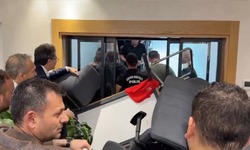CHP İstanbul İl Başkanlığı abluka altında: Gürsel Tekin polis eşliğinde bina’ya girdi