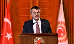 Bakan Tekin: 12 yıllık zorunlu eğitim kısalabilir, zorunlu bağış olmayacak