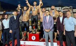 Sakaryalı sporculardan Atletizm ve Güreşte çifte başarı