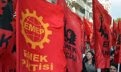 Emek Partisi CHP İstanbul İl Binası önünde