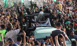 Hamas: Tüm esirleri serbest bırakmaya hazırız