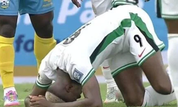 Galatasaray'a kötü haber: Osimhen derbiyi kaçırabilir!