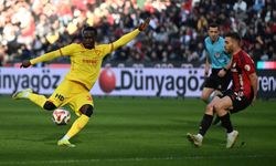 Göztepe deplasmanda üç puanı tek golle aldı