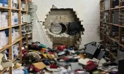 Banka şubesinin kiralık kasaları soyuldu