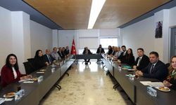 Başkan Şadi Özdemir sanayi bölgeleri temsilcileriyle bir araya geldi