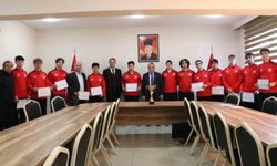 Bilecik'te genç basketbolculardan il birinciliği