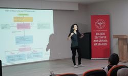 Bilecik'te sağlıkçılara 'Kalp Masajı ve Hayat Kurtarma Eğitimi' verildi