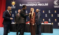 CHP'den istifa eden 150 kişi AKP'ye katıldı