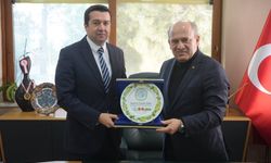 Havran Kaymakamı Evlice, Edremit Ticaret Odası'nı ziyaret etti