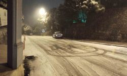 İstanbul Anadolu Yakası'nda kar yağışı etkili oluyor