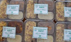 İznik Belediyesi'nden 365 gün sıcak yemek desteği