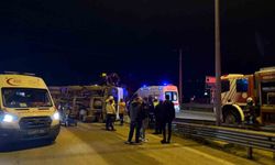 Kuzey Marmara Otoyolu girişinde beton mikseri devrildi: 2 yaralı