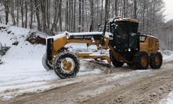 Osmangazi'de karla kapanan yollara anında müdahale