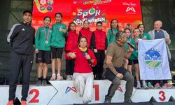 Sakarya Büyükşehir sporcuları Zonguldak ve Mersin'den 5 madalyayla döndü