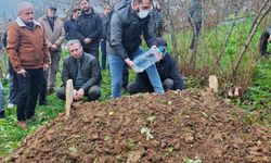 8 yaşındaki çocuk menenjit yüzünden vefat etti