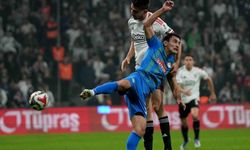 Trendyol Süper Lig: Beşiktaş: 0 - Çaykur Rizespor: 0 (İlk yarı)